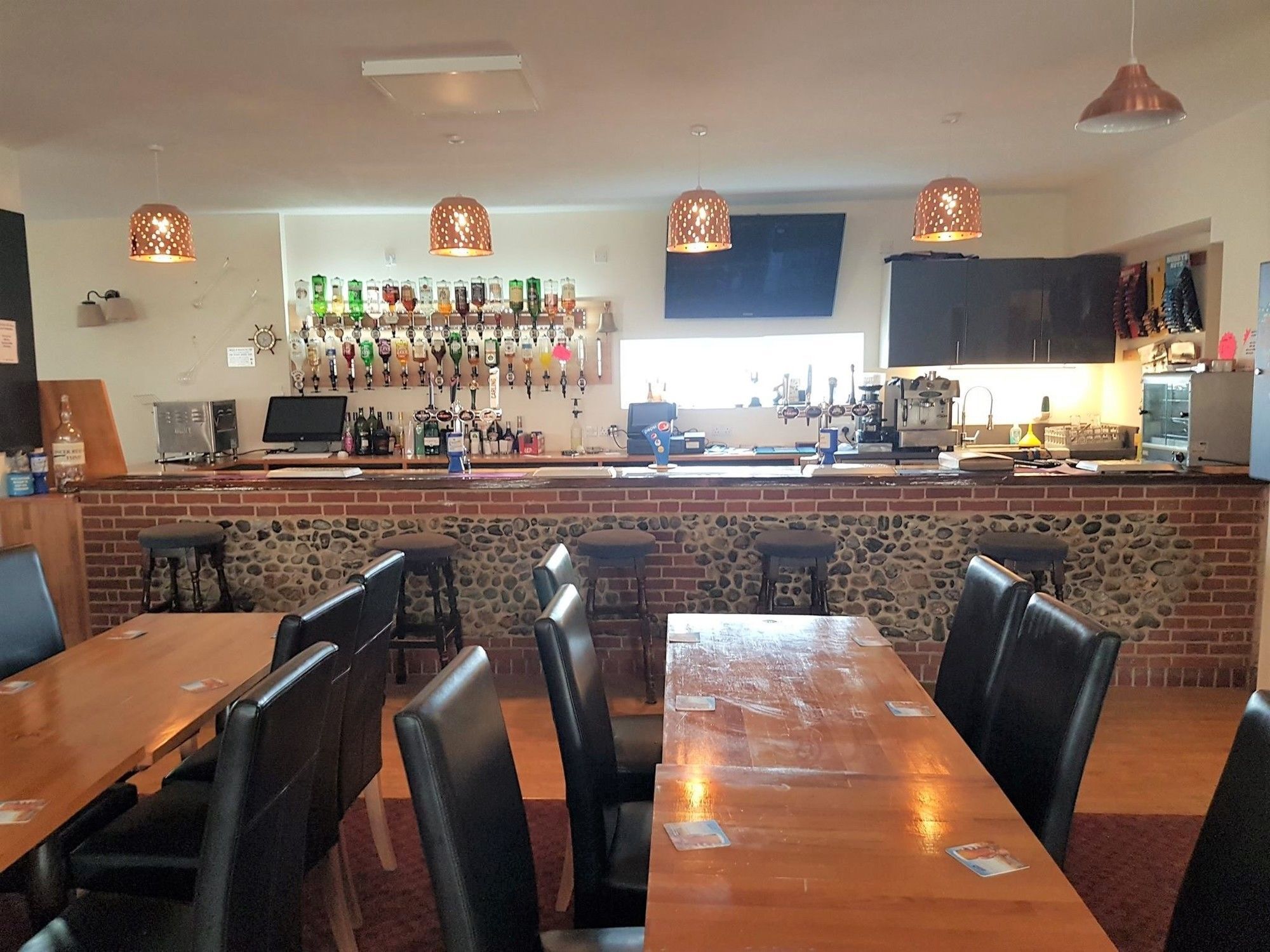 The Cliff Top Inn Bacton  Eksteriør bilde