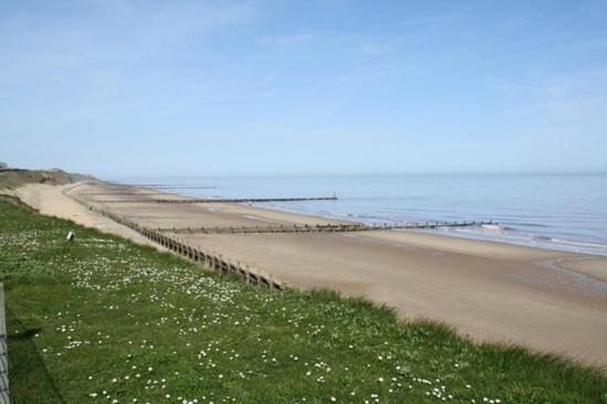 The Cliff Top Inn Bacton  Eksteriør bilde